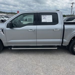 FORD F-150 XLT - 4