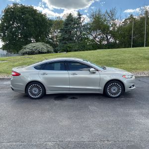 FORD FUSION TITANIUM - 10