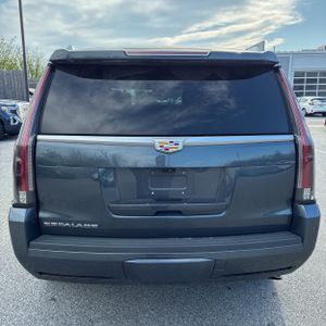 CADILLAC ESCALADE LUXURY - 7