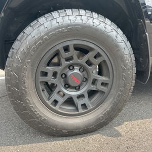صورة مصغرة 16 لـ 2023 Toyota 4RUNNER TRD PRO