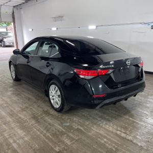 NISSAN SENTRA S - 5