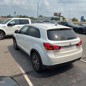 صورة 5 لـ 2016 Mitsubishi OUTLANDER SPORT 2.4 SE