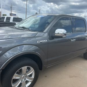 FORD F-150 PLATINUM - 2