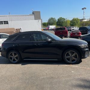 GENESIS GV70 2.5T STANDARD - 10