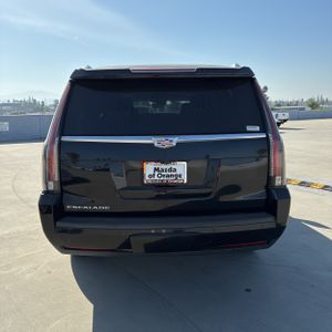 صورة 7 لـ 2020 Cadillac ESCALADE ESV LUXURY