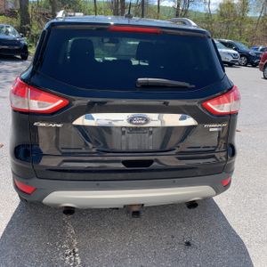 FORD ESCAPE TITANIUM - 7