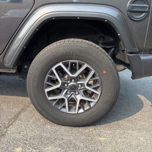 2025 JEEP WRANGLER SAHARA 缩略图 18