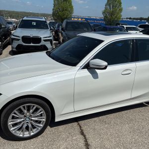 BMW 330I XDRIVE - 2