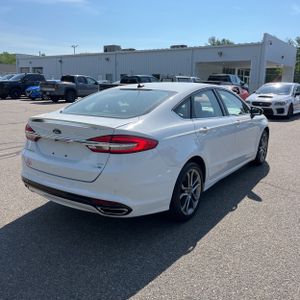 FORD FUSION SE - 8