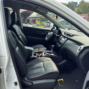 2014 Nissan ROGUE SL — миниатюра 33