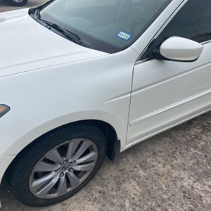 HONDA ACCORD EX-L V6 W/NAVI - 2