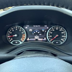 2022 JEEP RENEGADE LATITUDE — миниатюра 40