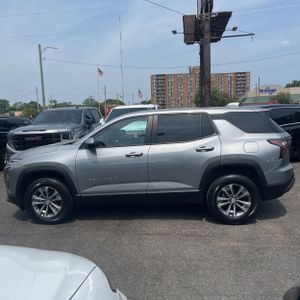 2025 Chevrolet EQUINOX LT 照片 3