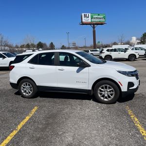 CHEVROLET EQUINOX LS - 10