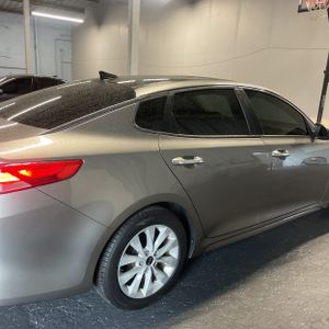 2016 KIA OPTIMA EX — фото 9