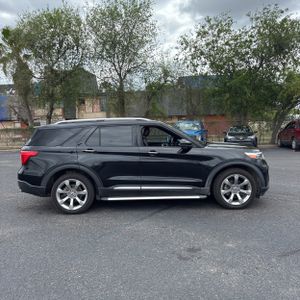 FORD EXPLORER PLATINUM - 10