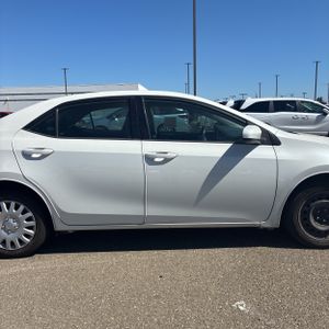 2017 Toyota COROLLA LE 缩略图 11