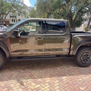 FORD F-150 RAPTOR - 4