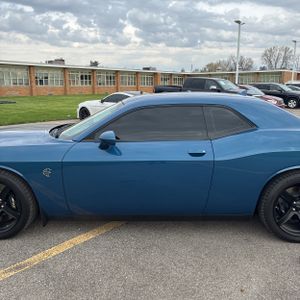DODGE CHALLENGER SRT HELLCAT - 4