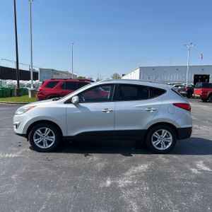 HYUNDAI TUCSON GLS - 3