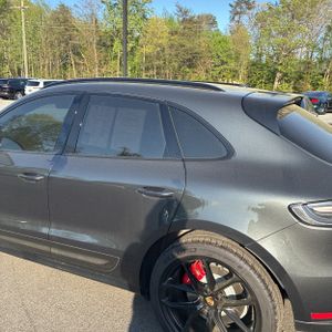 PORSCHE MACAN GTS - 6