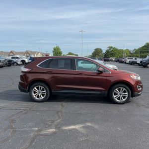 FORD EDGE SEL - 10