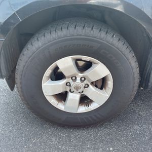 2013 Nissan FRONTIER SV — миниатюра 17