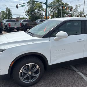 CHEVROLET BLAZER LT - 2