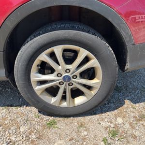 صورة مصغرة 18 لـ 2017 FORD ESCAPE SE