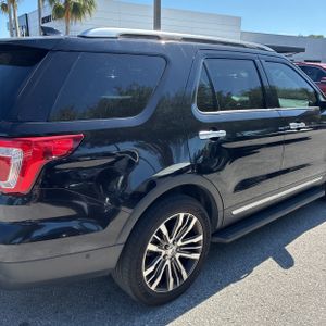 FORD EXPLORER PLATINUM - 9