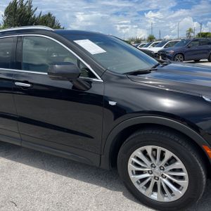 2024 Cadillac XT4 LUXURY — миниатюра 13
