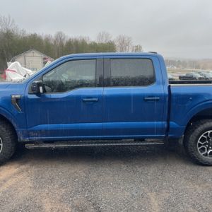 FORD F-150 XLT - 4