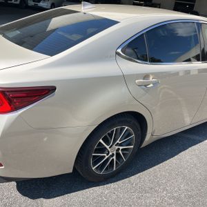 LEXUS ES 350 BASE - 9