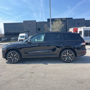 LINCOLN AVIATOR BLACK LABEL - 3