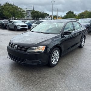 VOLKSWAGEN JETTA SE - 1