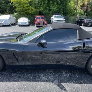 صورة 4 لـ 2005 Chevrolet CORVETTE BASE
