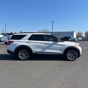FORD EXPLORER XLT - 10