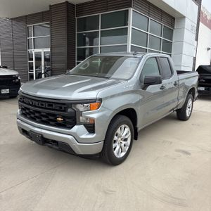 CHEVROLET SILVERADO 1500 CUSTOM - 1