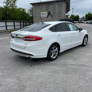 FORD FUSION SE - 8