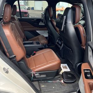 2020 Lincoln AVIATOR RESERVE — миниатюра 34
