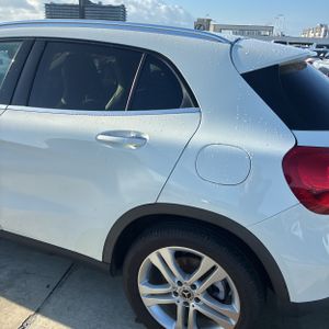 MERCEDES-BENZ GLA - 6