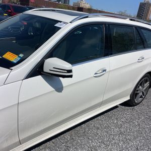 MERCEDES-BENZ E-CLASS - 4