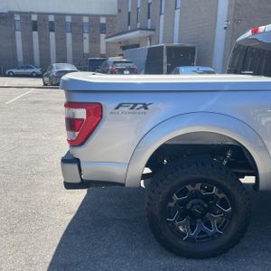 FORD F-150 LARIAT - 9