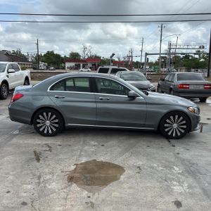 MERCEDES-BENZ C-CLASS - 10