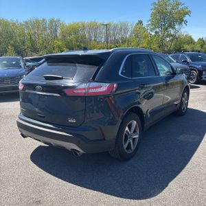 FORD EDGE SEL - 8