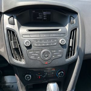 2015 FORD FOCUS SE thumbnail 35