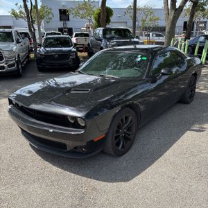 DODGE CHALLENGER R/T PLUS - 1