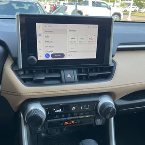2023 Toyota RAV4 LE — миниатюра 37