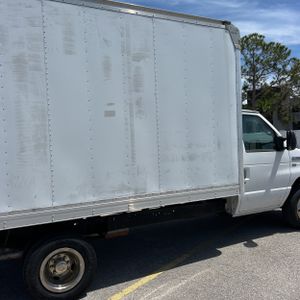 FORD E-350 CUTAWAY - 9