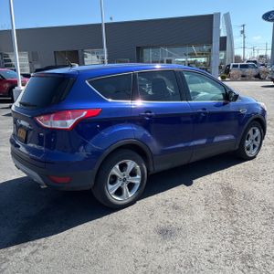 FORD ESCAPE SE - 8